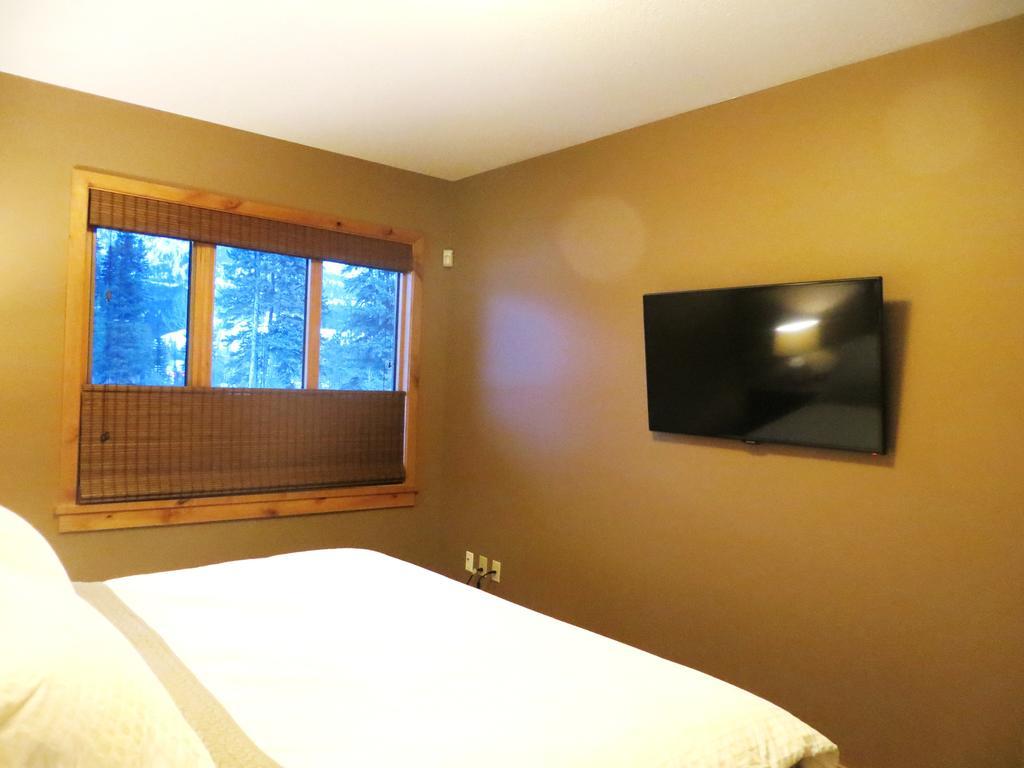 Luxury Canmore Vacations Apartment Cameră foto