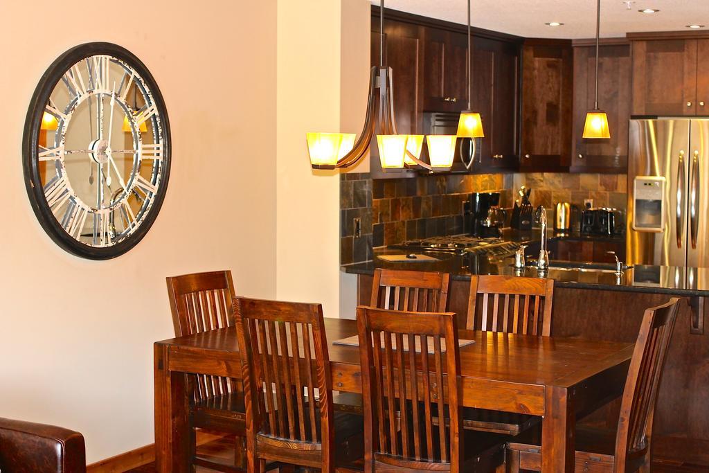 Luxury Canmore Vacations Exterior foto